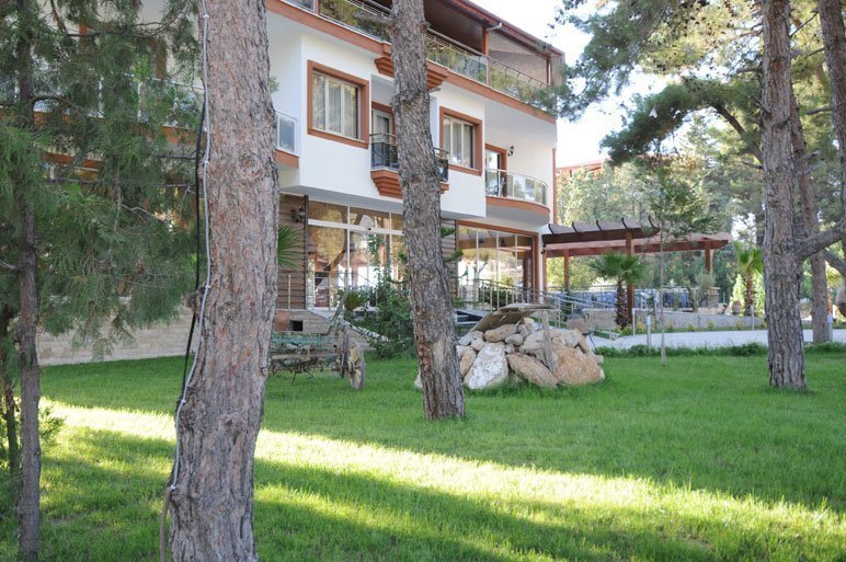 White Heaven Hotel