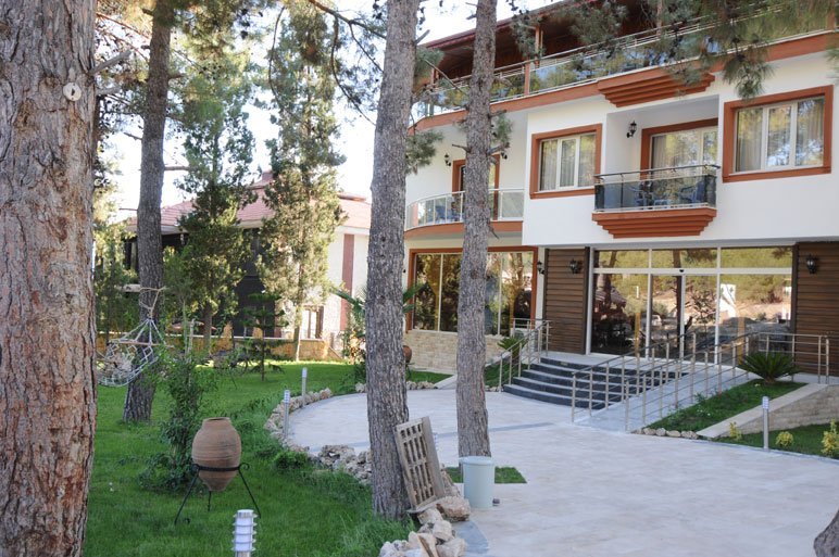 White Heaven Hotel